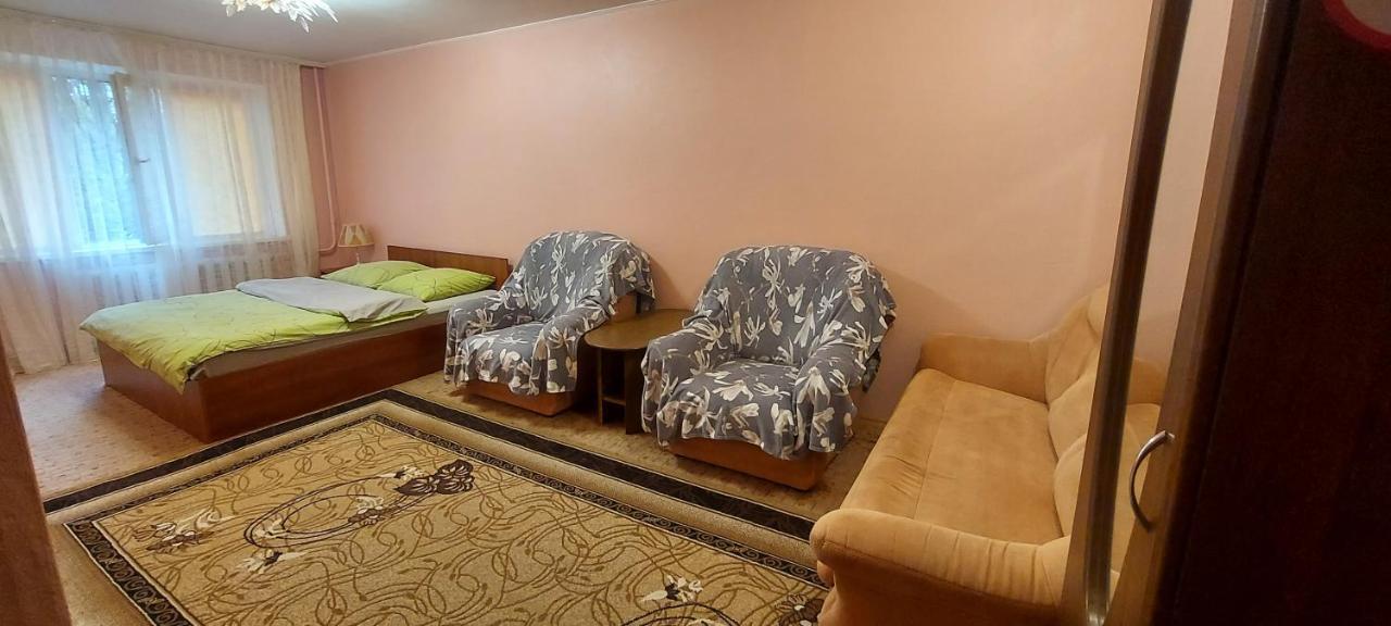 Nice Apartment Kiev Buitenkant foto